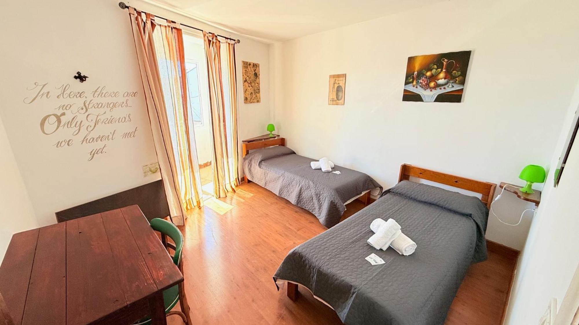 Pension Y Albergue Matias Locanda Sarria Exterior photo